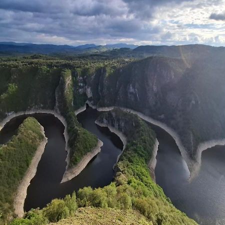 Biserni Kutak Sjenica Bagian luar foto