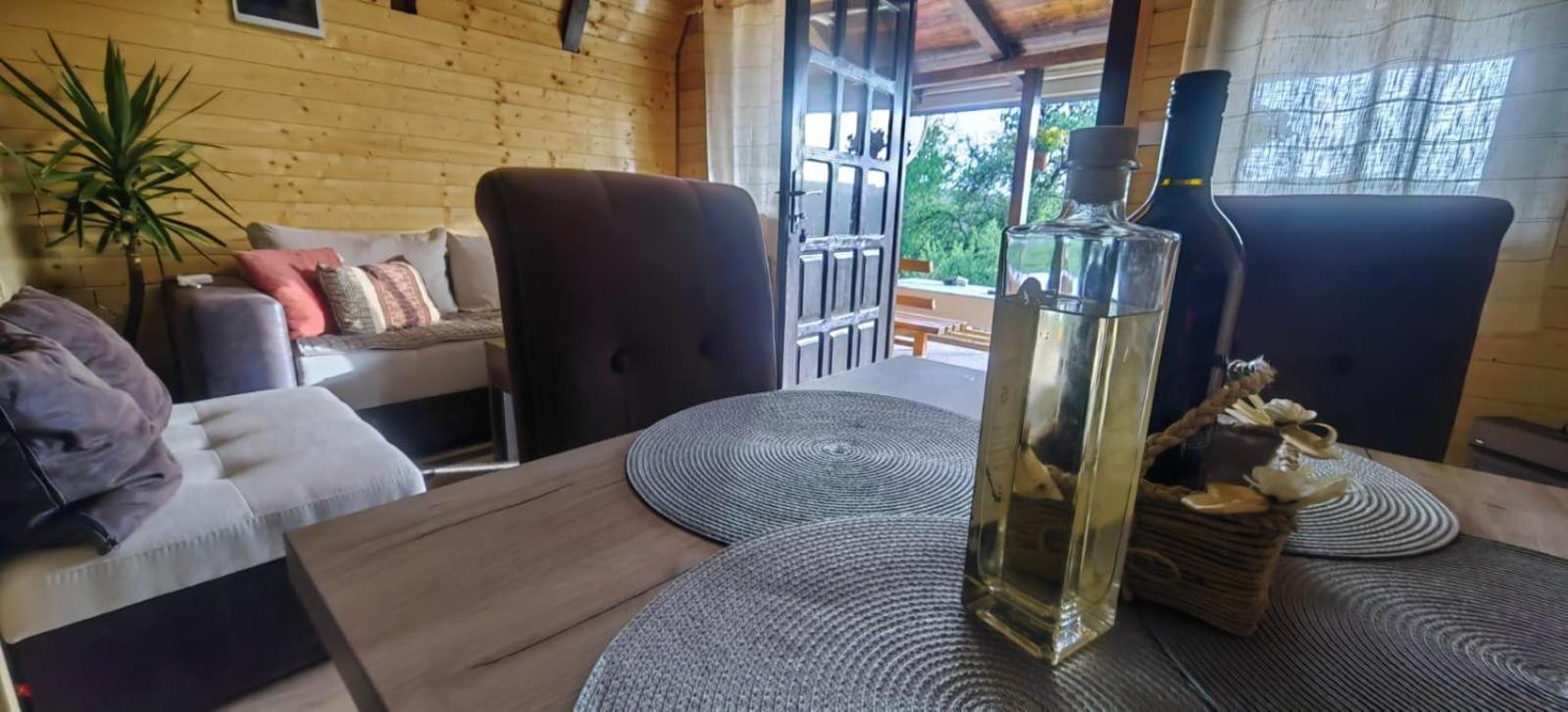 Biserni Kutak Sjenica Bagian luar foto
