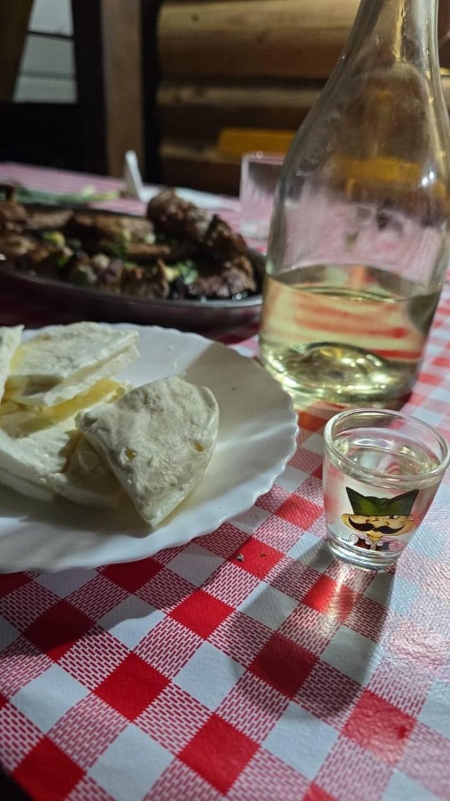 Biserni Kutak Sjenica Bagian luar foto